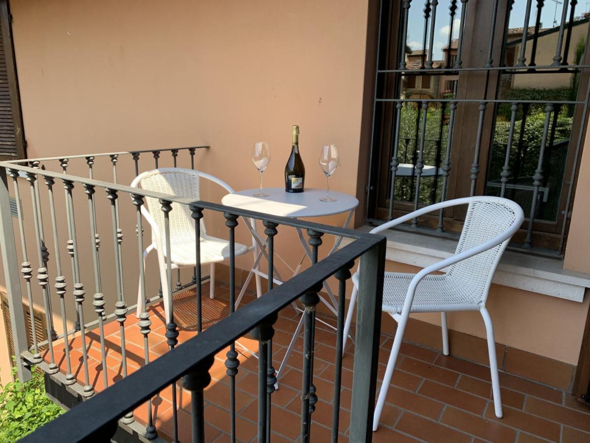 Casa Mariposa Apartment Desenzano del Garda Exterior foto